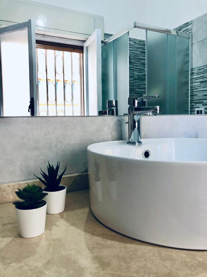 Thalassa Casa Vacanza آنسيو المظهر الخارجي الصورة